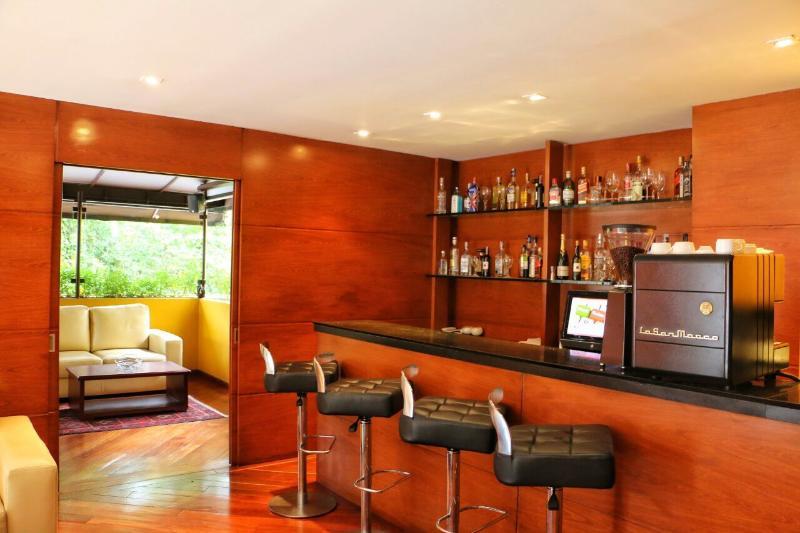 Hotel Emaus Bogota Bogotá Exterior foto